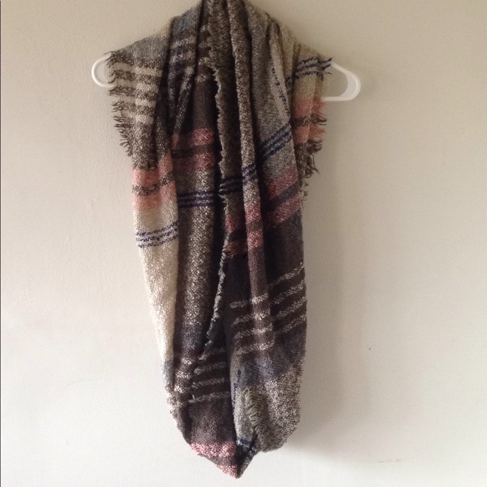 Knit Infinity Scarf - Picture 2 of 4